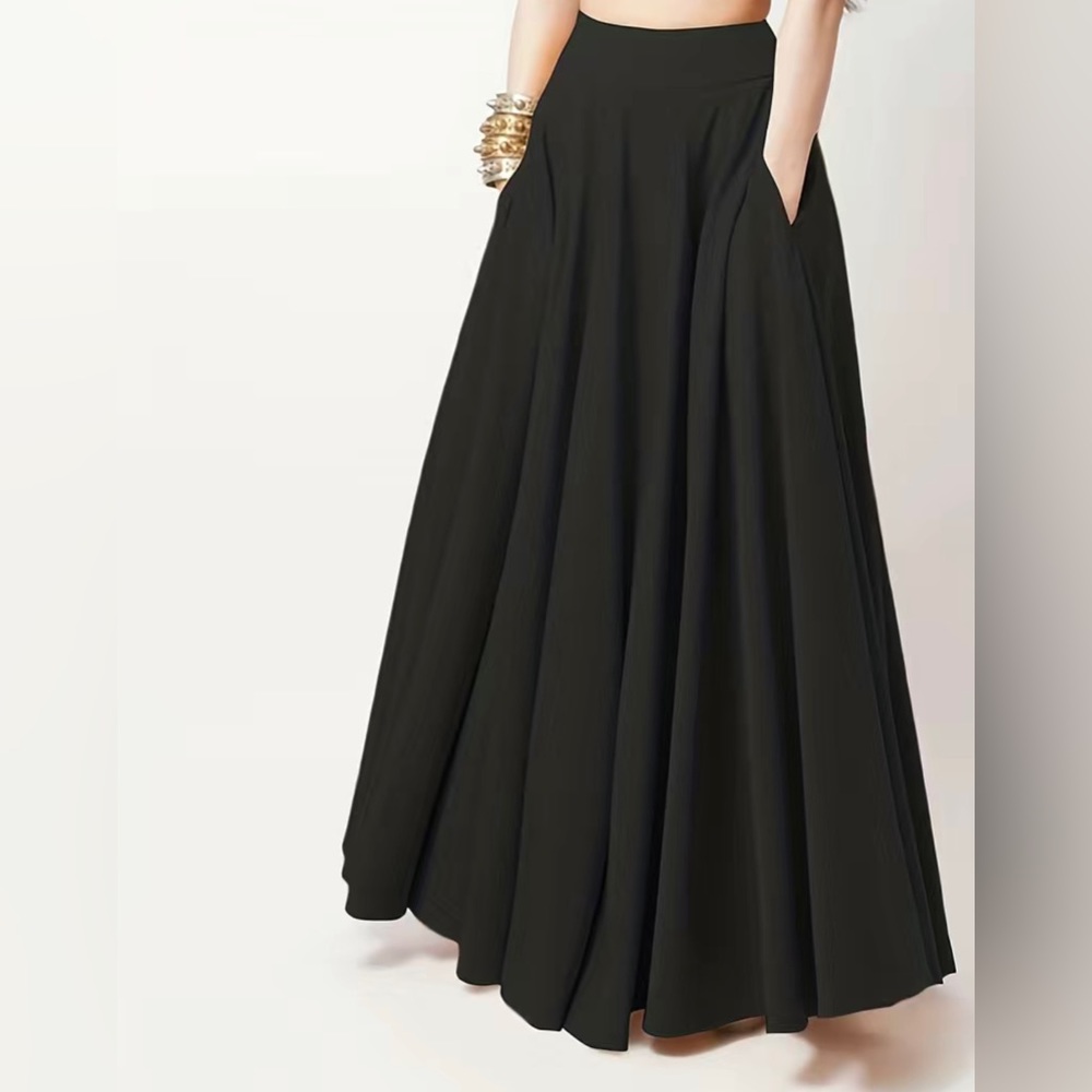 Passion of Essence Black Maxi Skirt with Pockets
